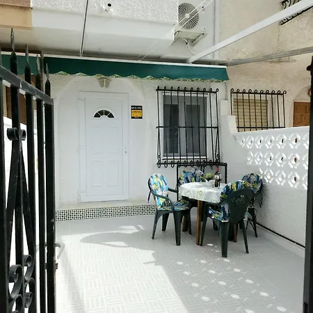 Flamingo Con Terraza Y Playa Holiday home Santa Pola