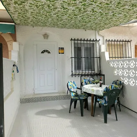 Flamingo Con Terraza Y Playa Holiday home Santa Pola
