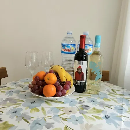 Flamingo Con Terraza Y Playa Holiday home